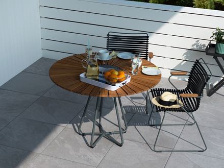 Sektion_Alpine_Gråt_Bord_på_Balkon