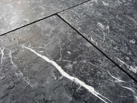 Ocean Blue bluestone-plader, nærbillede af mønster