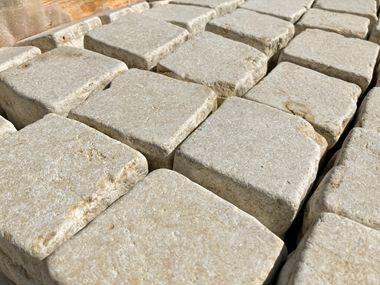 Brosten_Kalksten_Royal_Beige_schrg