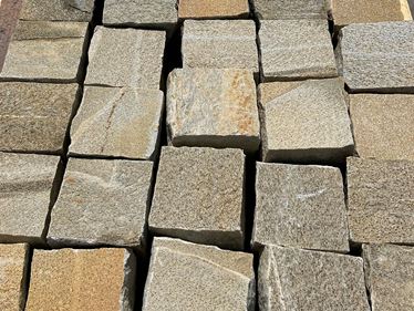 Plasterstein_Kvartsit_Irish_Gold