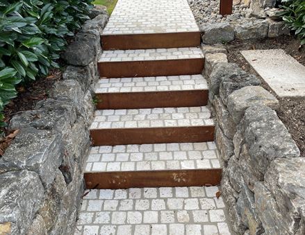 Belægningssten Trapper Medium Select Afsnit 3-4