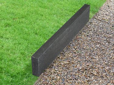 Græsplænekant basalt Takeda med græs og grus