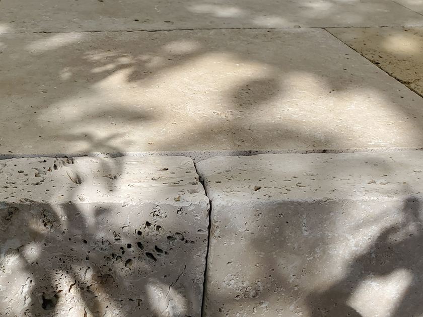 Kunde_foto_Grlitz_plæne_kant_lys_og_skygge