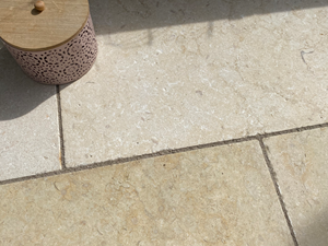 Limestone Royal Beige Sun Can1