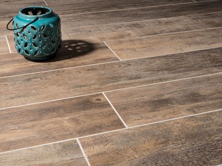 Indie Nova træ-effektpaneler med lanterne