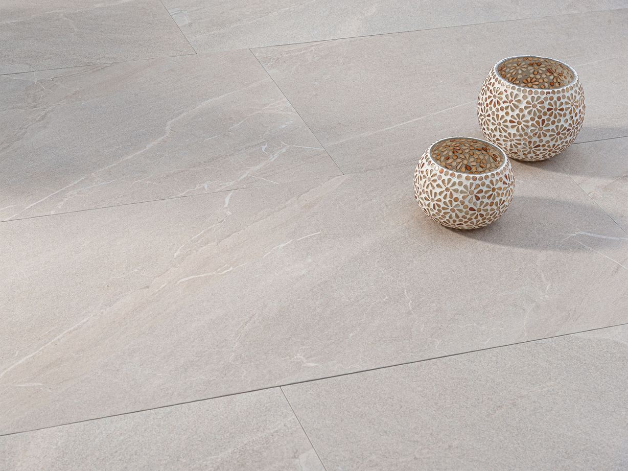 Lys terrasse i skiferlook med Canyon Gold Moderne skiferlook i lyse Gold- og cremefarvede toner: det er Canyon Gold