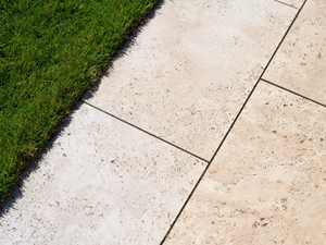 Travertinplader Medium Line Plæne