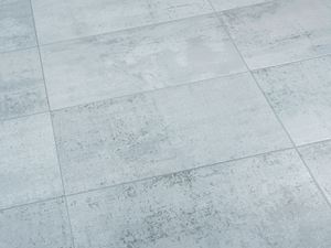 Beton_look_fliser_Jern_Sølv_close_up