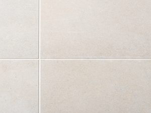 Stilfuldt look: Pure Sand fliser af porcelænsstentøj