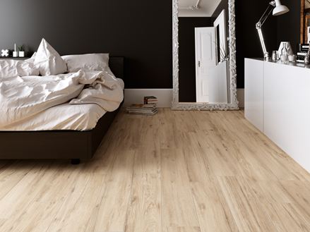 Soveværelse med Scandi Light fliser i træ