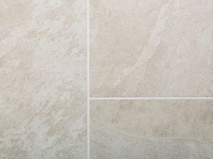 Alpine Beige fliser med skifer fra oven