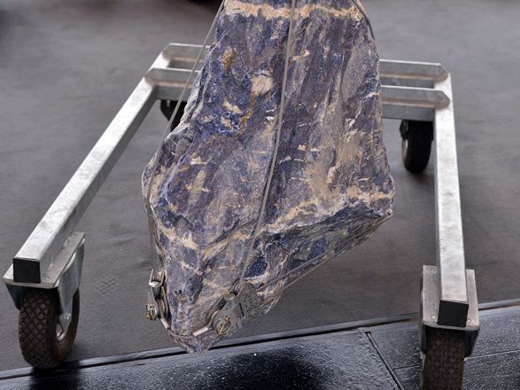 Natursten på en vogn