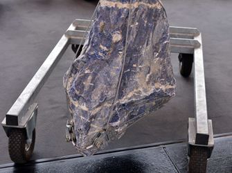 Natursten på en vogn