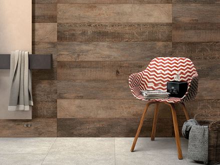 Flisebelagt væg med Indie Nova porcelænsstentøjsfliser
