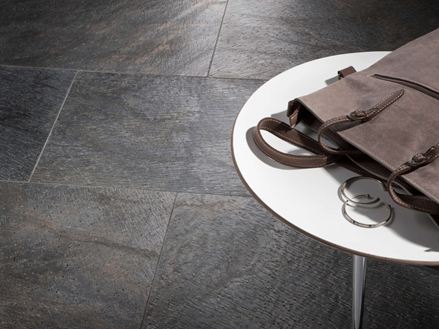 Deoli Green Fliser med dekoration