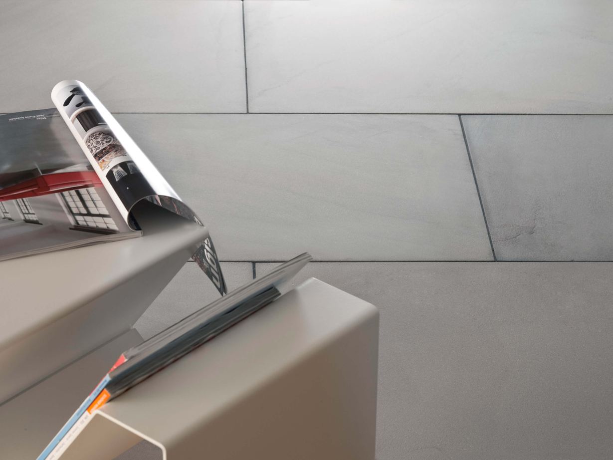 Flise Kandla Grey med magasin