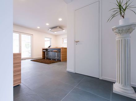 Fliser af Grey Slate i indgangspartiet