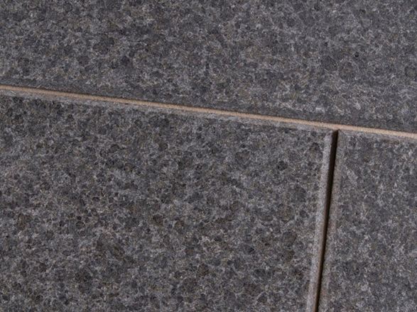 Basalt Black Beauty nærbillede