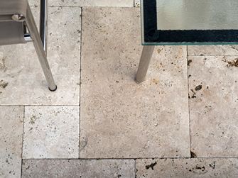 Rustic travertin: en ægte karaktersten