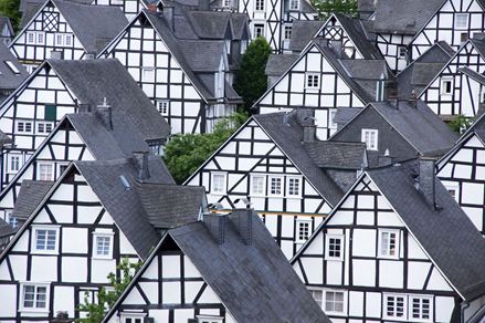 Skifertækkede tage har en lang lokal tradition i Tyskland