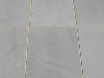 Kandla Grey sandsten, sandblæst og børstet